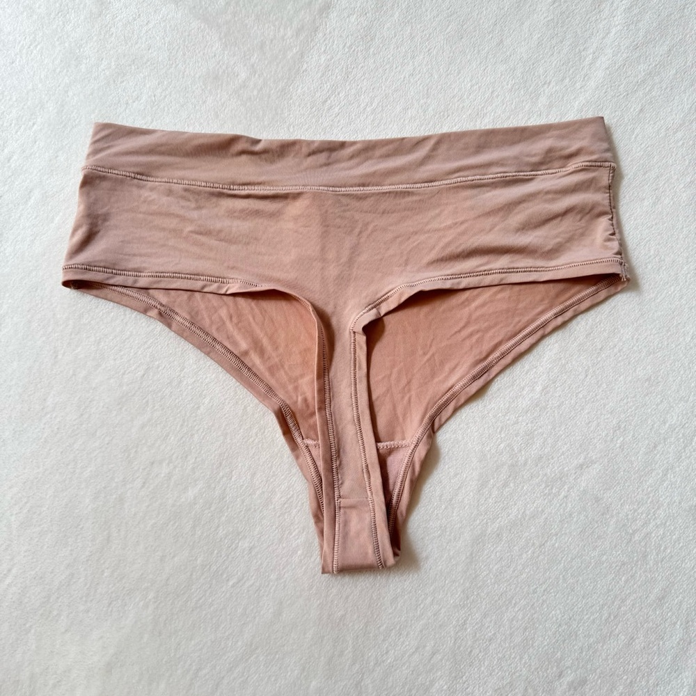 Calvin Klein One Size High Waisted Thong - Picture 4 of 5